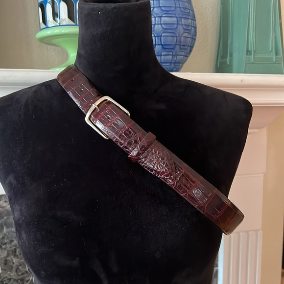 Burgundy Genuine American Alligator made in USA Men’s Belt size 32 - Picture 1 of 10